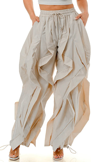 Drama Line Pants